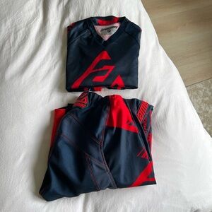 SET of Mens Racing Top and Bottom